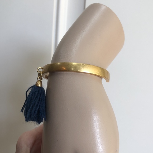 Madewell Tassel Bracelet 5/$25 - Picture 8 of 12